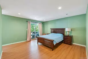 83 Kristin Ln, Hauppauge, NY 11788 - Photo 27