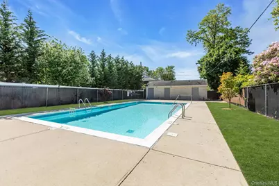 294 Edmunton Drive #k19, North Babylon, NY 11703 - Photo 21