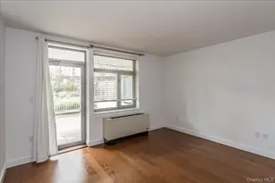 40-22 College Point Blvd, Flushing, NY 11354 - Photo 13