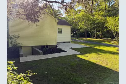 40 Fulton Avenue, Mastic, NY 11950 - Photo 5