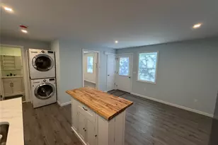 40 Fulton Ave, Mastic, NY 11950 - Photo 9