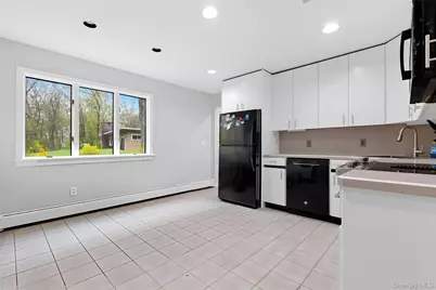 38 Westerly Lane, Thornwood, NY 10594 - Photo 9