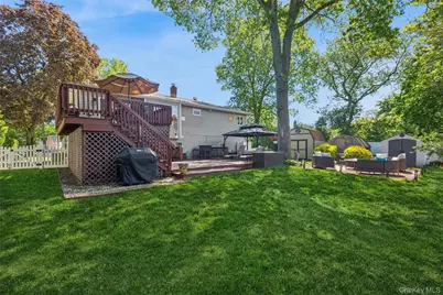 17 Joyce Drive, Riverhead, NY 11901 - Photo 27