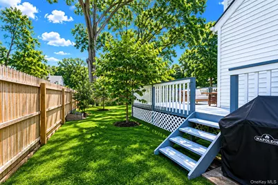 7 Spruce Drive, East Northport, NY 11731 - Photo 35
