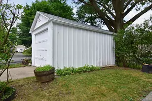 462 Bronxville Rd, Bronxville, NY 10708 - Photo 21