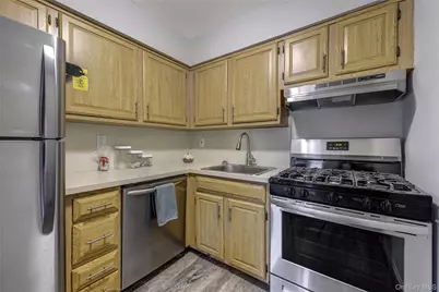 1 Anchorage Lane #2B, Oyster Bay, NY 11771 - Photo 11