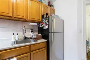 123 W 227th St, Bronx, NY 10463 - Photo 23