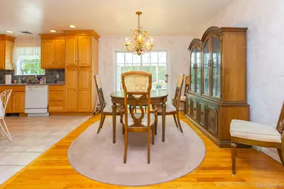 41 W Old Farm Road, Hopewell Junction, NY 12533 - Photo 13