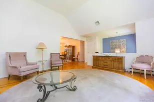 41 W Old Farm Rd, Hopewell Junction, NY 12533 - Photo 11