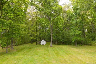 41 W Old Farm Road, Hopewell Junction, NY 12533 - Photo 27