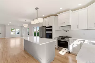 13 Evelyn Avenue, Westbury, NY 11590 - Photo 13