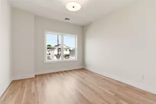 13 Evelyn Ave, Westbury, NY 11590 - Photo 23