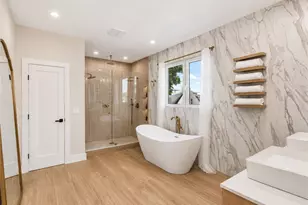 2412 Amherst St, East Meadow, NY 11554 - Photo 17