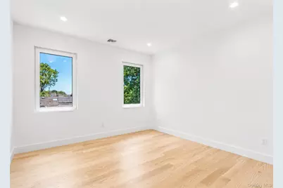 2412 Amherst Street, East Meadow, NY 11554 - Photo 31