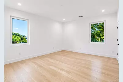 2412 Amherst Street, East Meadow, NY 11554 - Photo 29