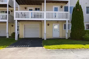 202 Crystal Hill Ln, Poughkeepsie, NY 12603 - Photo 35