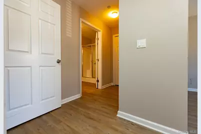 202 Crystal Hill Lane, Poughkeepsie, NY 12603 - Photo 17