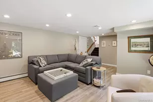 36 Harriet Dr, Syosset, NY 11791 - Photo 11