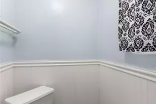 77-12 83rd St, Glendale, NY 11385 - Photo 17