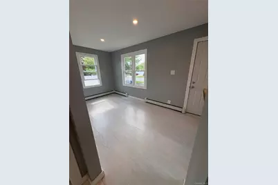 717 6th Street, West Babylon, NY 11704 - Photo 39