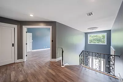 62 Oceanview Boulevard, Manorville, NY 11949 - Photo 17