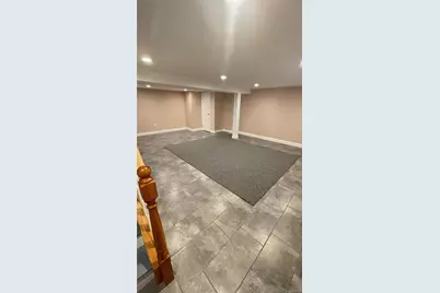 8015 260th Street, Glen Oaks, NY 11004 - Photo 9