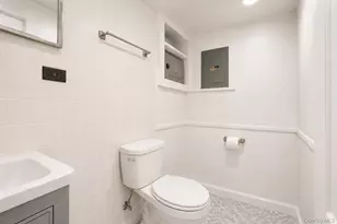 12-25 119th St, College Point, NY 11356 - Photo 17