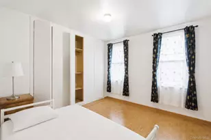 12-25 119th St, College Point, NY 11356 - Photo 25