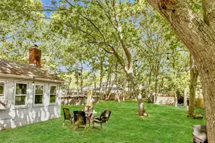 153 Parkwood Dr, Shirley, NY 11967 - Photo 5