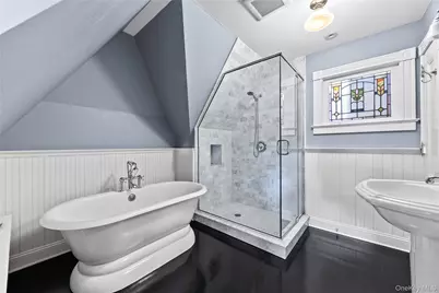 19 Howe Place, Bronxville, NY 10708 - Photo 23