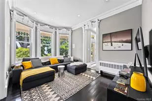 19 Howe Pl, Bronxville, NY 10708 - Photo 7