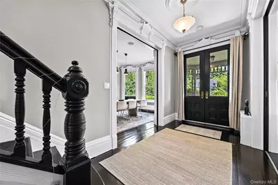 19 Howe Place, Bronxville, NY 10708 - Photo 3