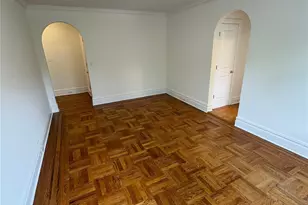 10 Wright Pl, Scarsdale, NY 10583 - Photo 5