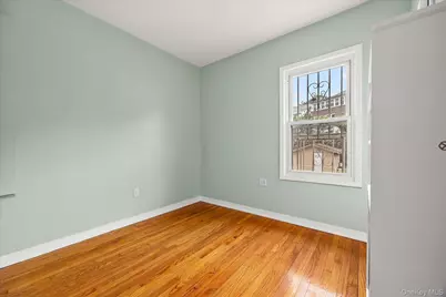 14837 86th Avenue, Jamaica, NY 11435 - Photo 19
