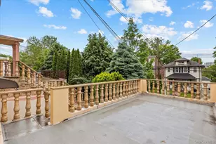 14837 86th Ave, Jamaica, NY 11435 - Photo 3