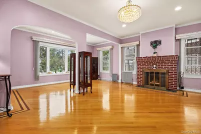 14837 86th Avenue, Jamaica, NY 11435 - Photo 5