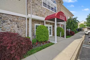 115 Spring Dr, East Meadow, NY 11554 - Photo 31