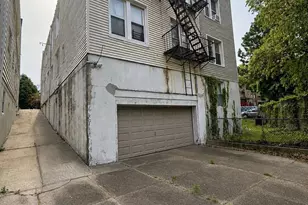 2043 Mayflower Ave, Bronx, NY 10461 - Photo 11