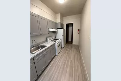2043 Mayflower Avenue, Bronx, NY 10461 - Photo 5