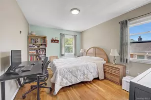 211 Cantiague Rock Rd, Westbury, NY 11590 - Photo 15