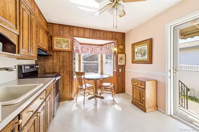 175 Lee Avenue, Hicksville, NY 11801 - Photo 5