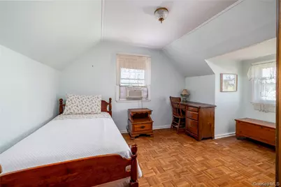 175 Lee Avenue, Hicksville, NY 11801 - Photo 11