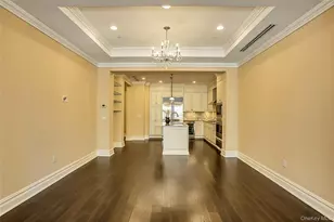 1000 Royal Ct, North Hills, NY 11030 - Photo 15