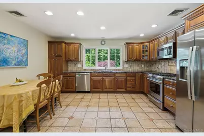 2341 Blue Spruce Drive, Yorktown Heights, NY 10598 - Photo 19