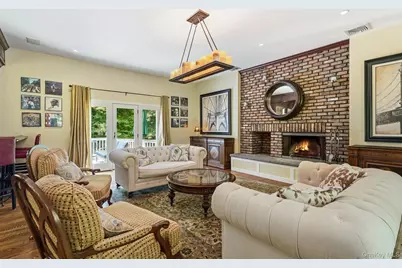 2341 Blue Spruce Drive, Yorktown Heights, NY 10598 - Photo 9
