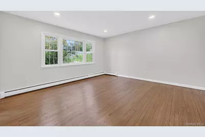 17 Janice Drive, Middletown, NY 10941 - Photo 5