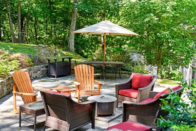 105 Cross Ridge, Chappaqua, NY 10514 - Photo 7