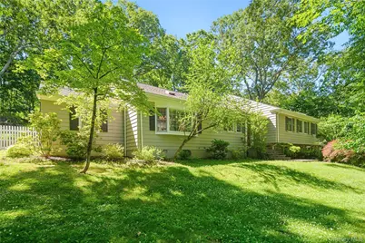 105 Cross Ridge, Chappaqua, NY 10514 - Photo 3