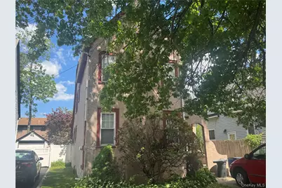 5 York Place, Merrick, NY 11566 - Photo 1
