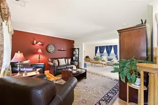 77 N Woods Rd, Calverton, NY 11933 - Photo 7